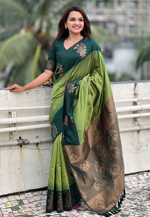 Green Banarasi Silk Blend Saree With Blouse Piece